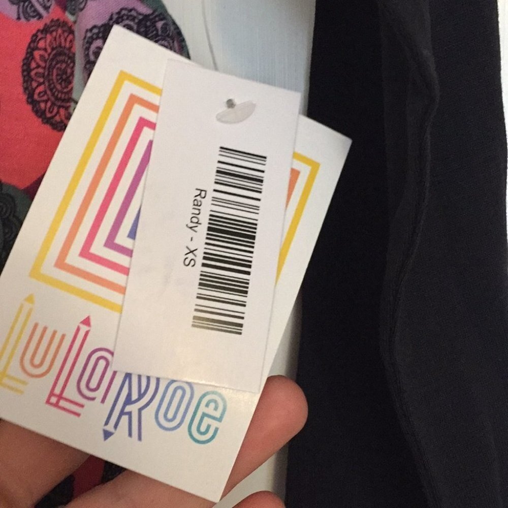 XS LuLaRoe‎ Randy Tee - Picture 2 of 3